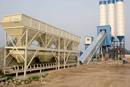 HZS120 Belt Conveyor Concrete Batching Plant